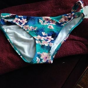 New Bikini bottom